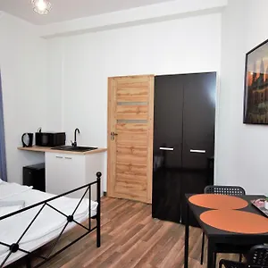 Apartment Roomspoznan Pl - I Polwiejska 20 - 24h Self Check-in, Poznan